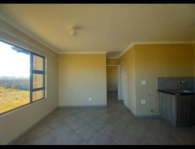 3 BEDROOM HOUSE FOR SALE IN WINDMILL PARK EXT